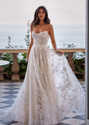 Beaded Strapless Ivory Lace Tulle Stunning Wedding Dress